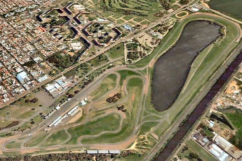 Autodromo Oscar y Juan Galvez
