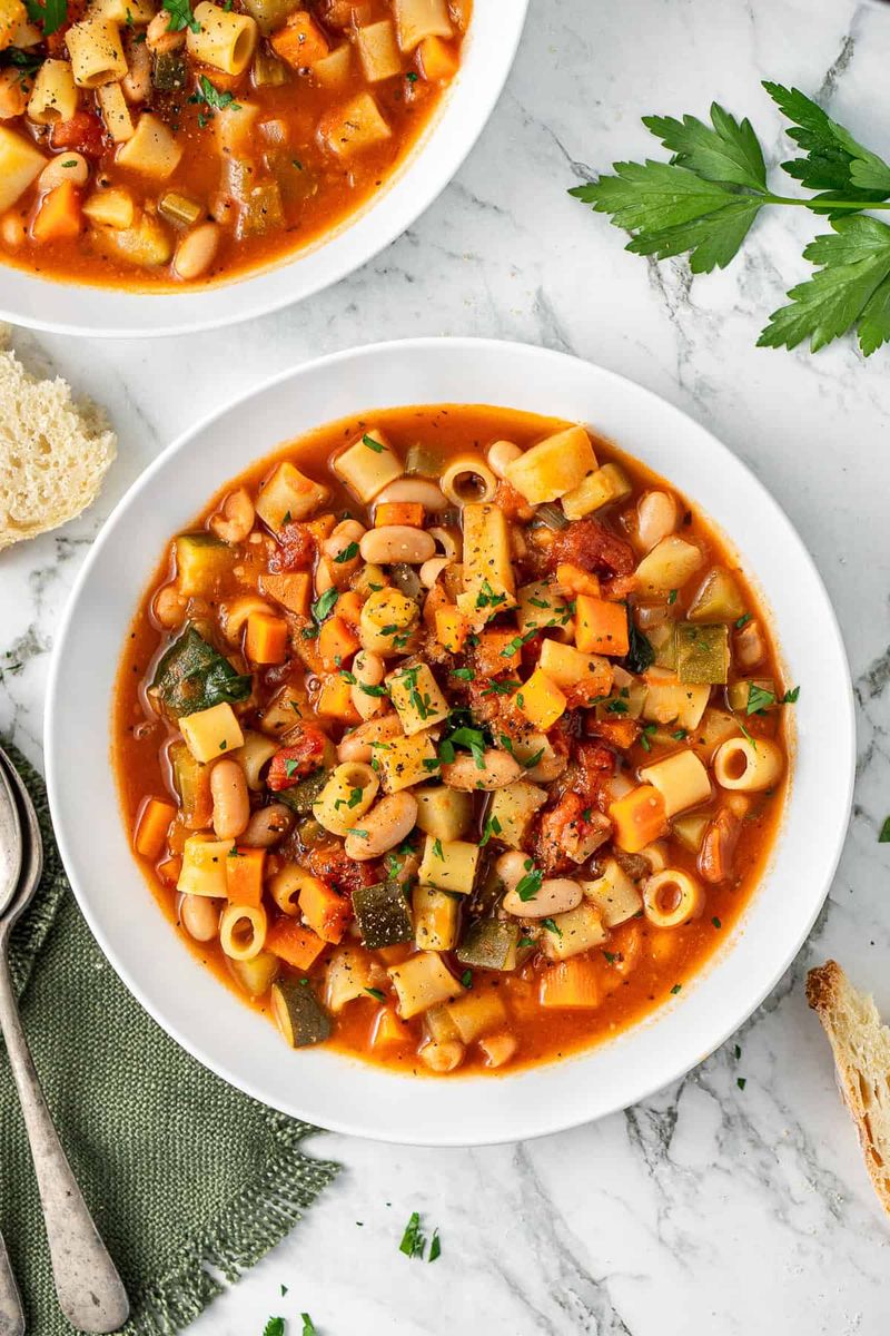 One Pot Minestrone Soup