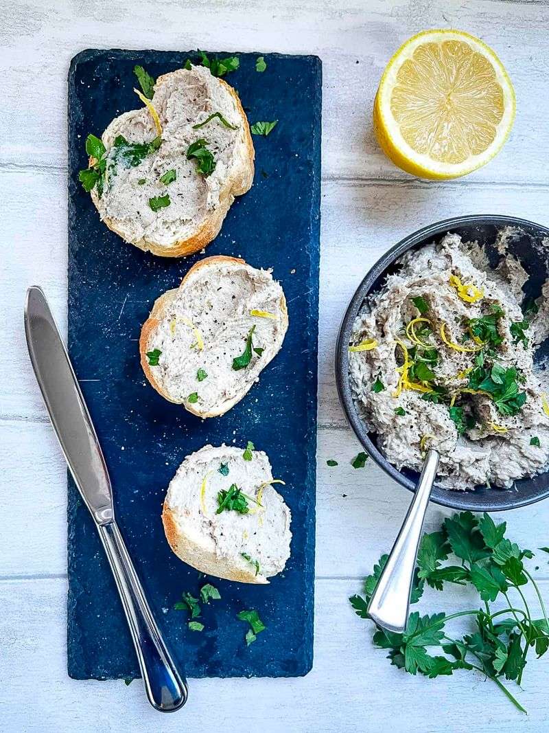 Smoked Mackerel Pate With Lemon