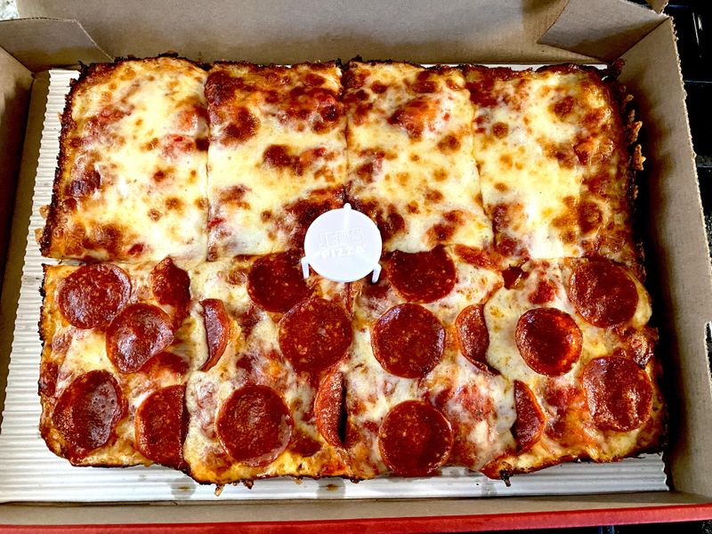 Jet's Pizza