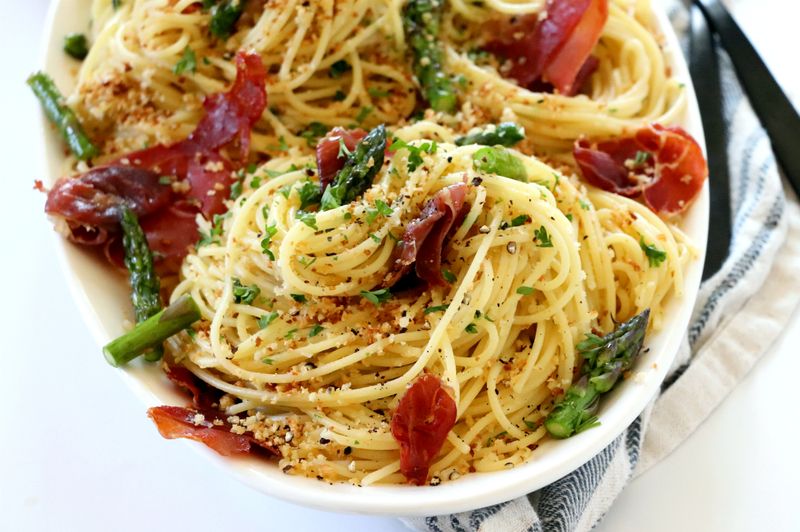 Prosciutto-Wrapped Asparagus Pasta