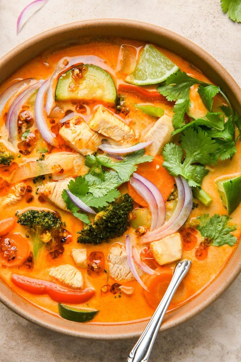 Thai Coconut Curry Soup