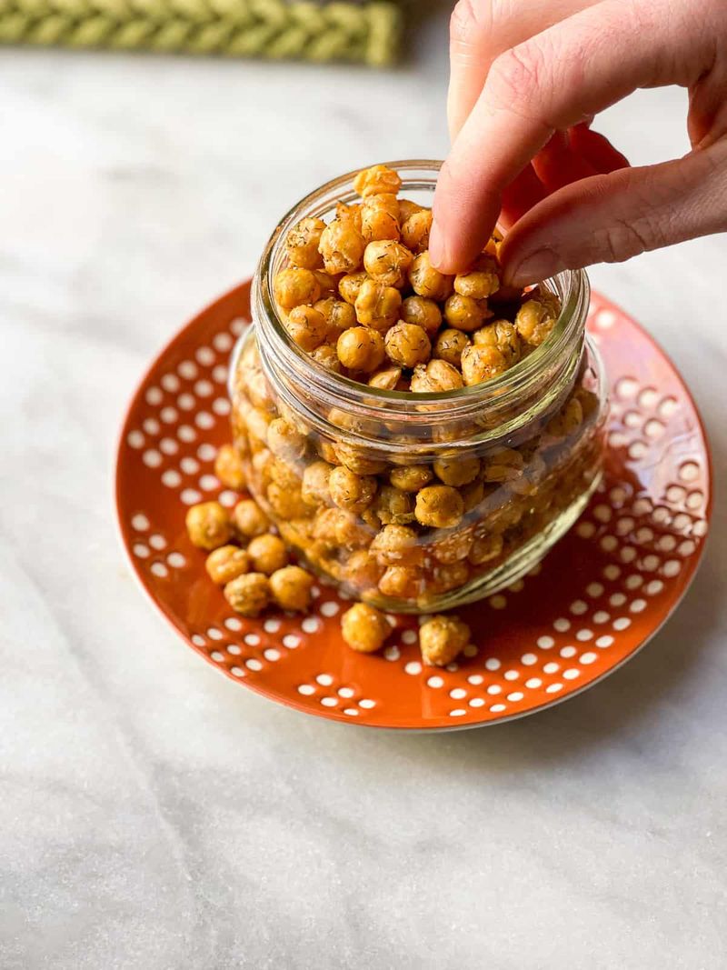 Crispy Air Fryer Chickpeas