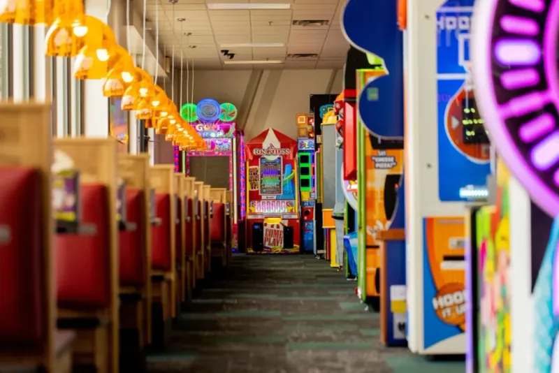 Chuck E. Cheese