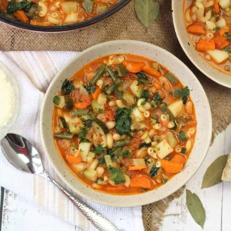 Minestrone (Classic Vegetable Soup)