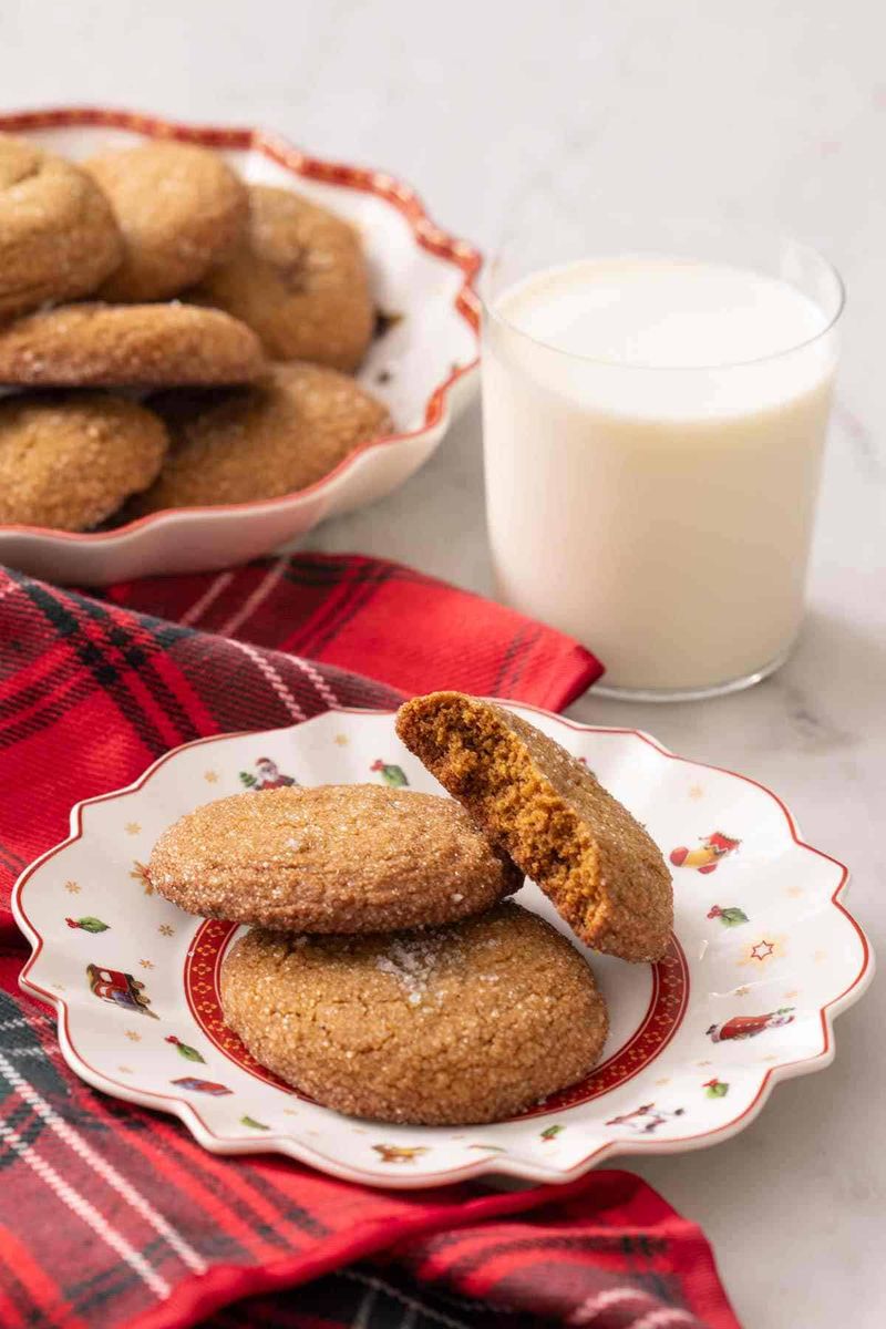 Ginger Snap Biscuits With Warm Milk