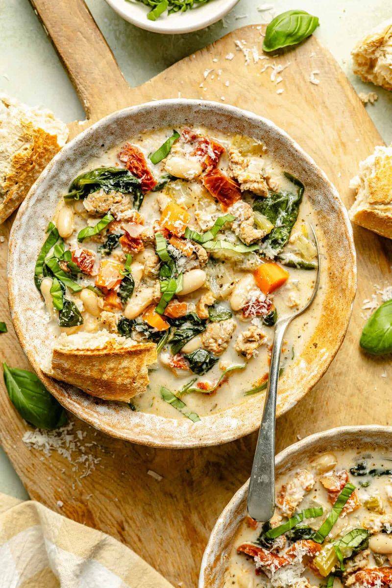 Creamy Tuscan White Bean Soup