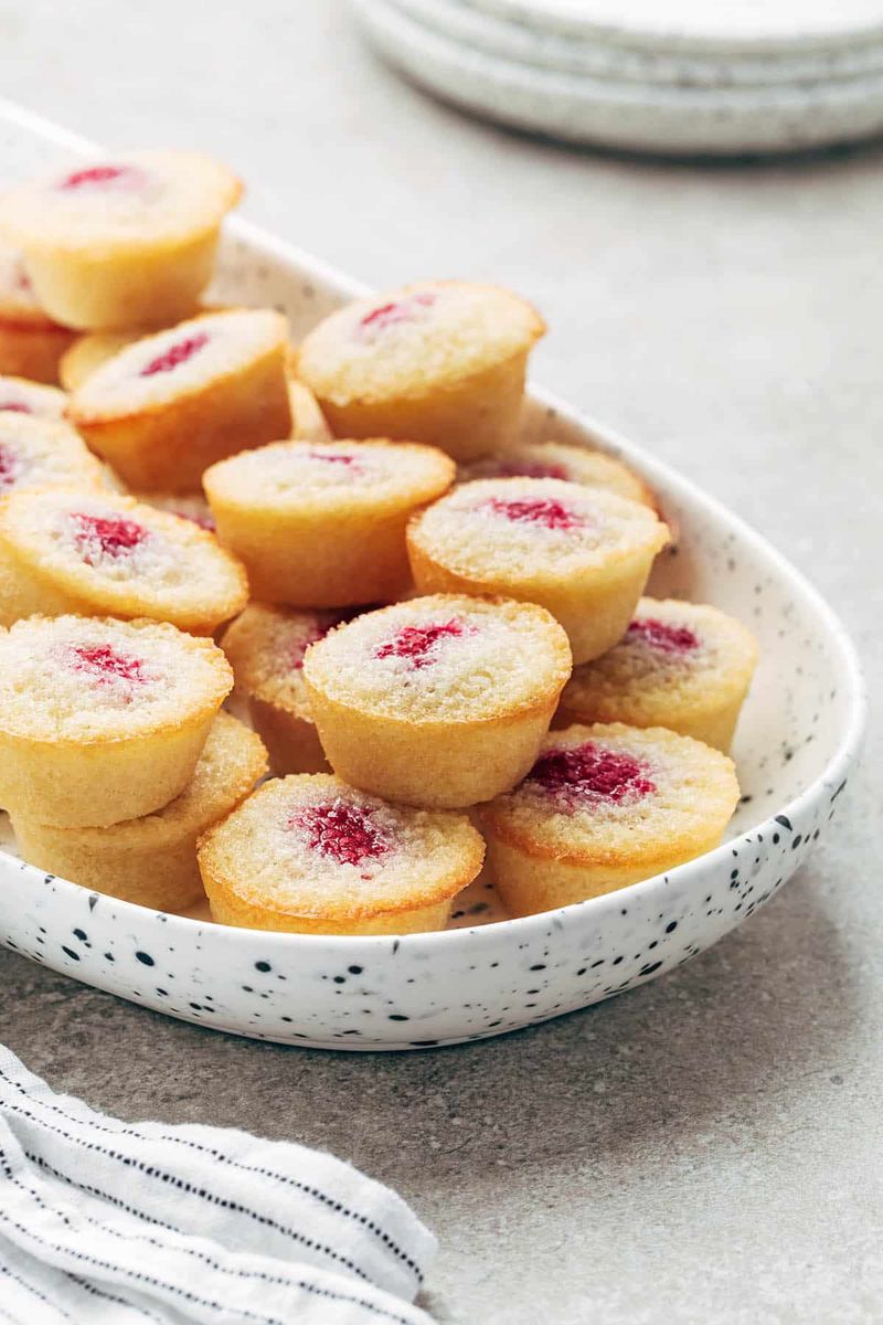Raspberry Financiers