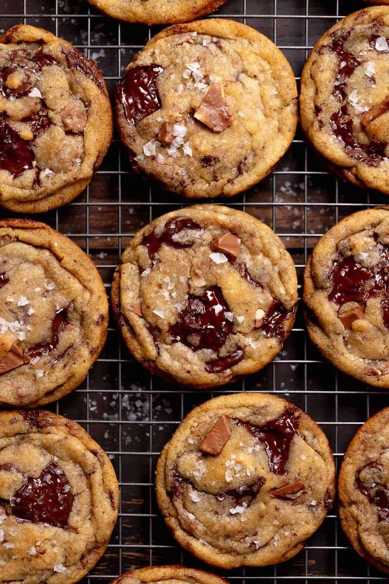 Chocolate Chip Cookies