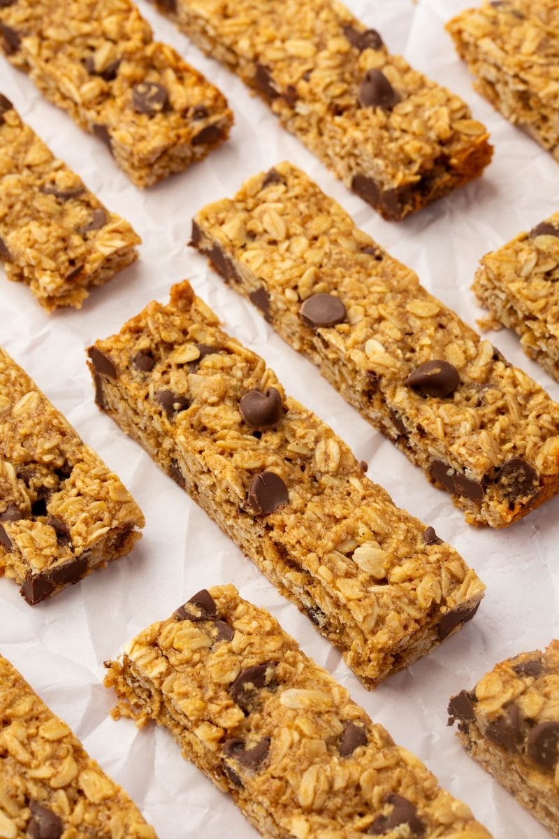 Peanut Butter Chocolate Granola Bars