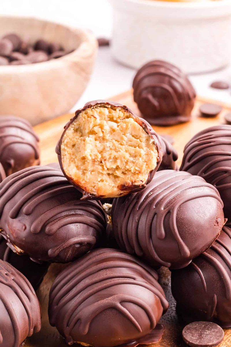 Peanut Butter Chocolate Truffles