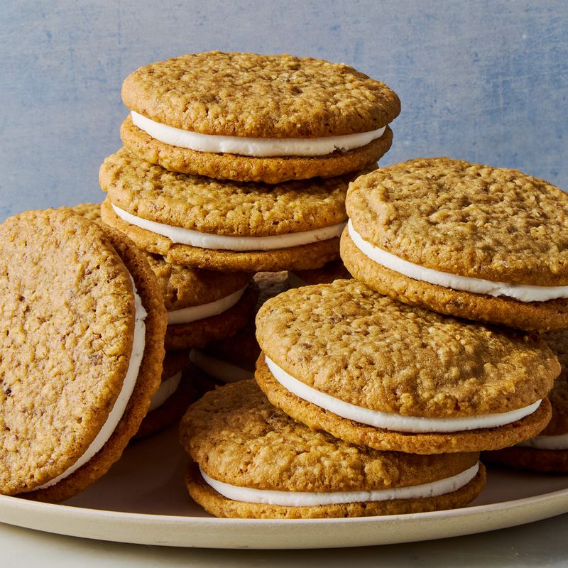 Homemade Little Debbie Oatmeal Cream Pies