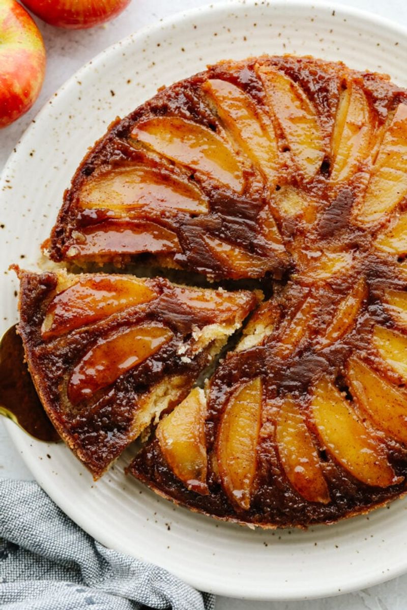 Caramel Apple Upside-Down Cake