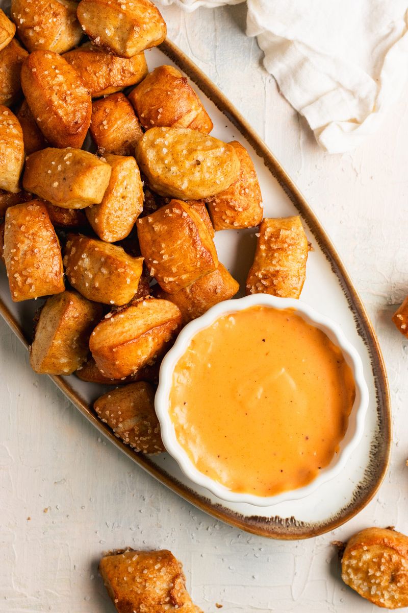 Homemade Pretzel Bites With Cheese Dip