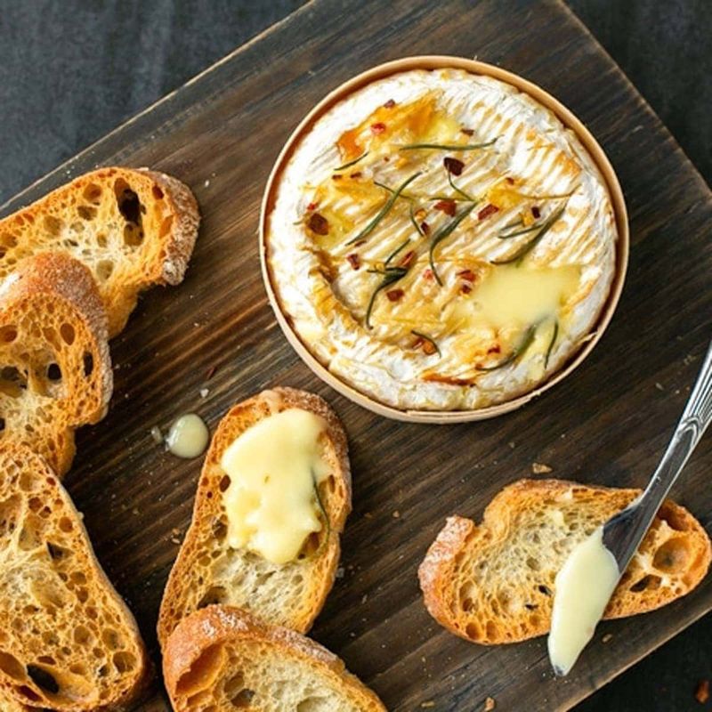 Baked Camembert with Dipping Bread