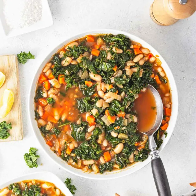 White Bean and Kale Soup