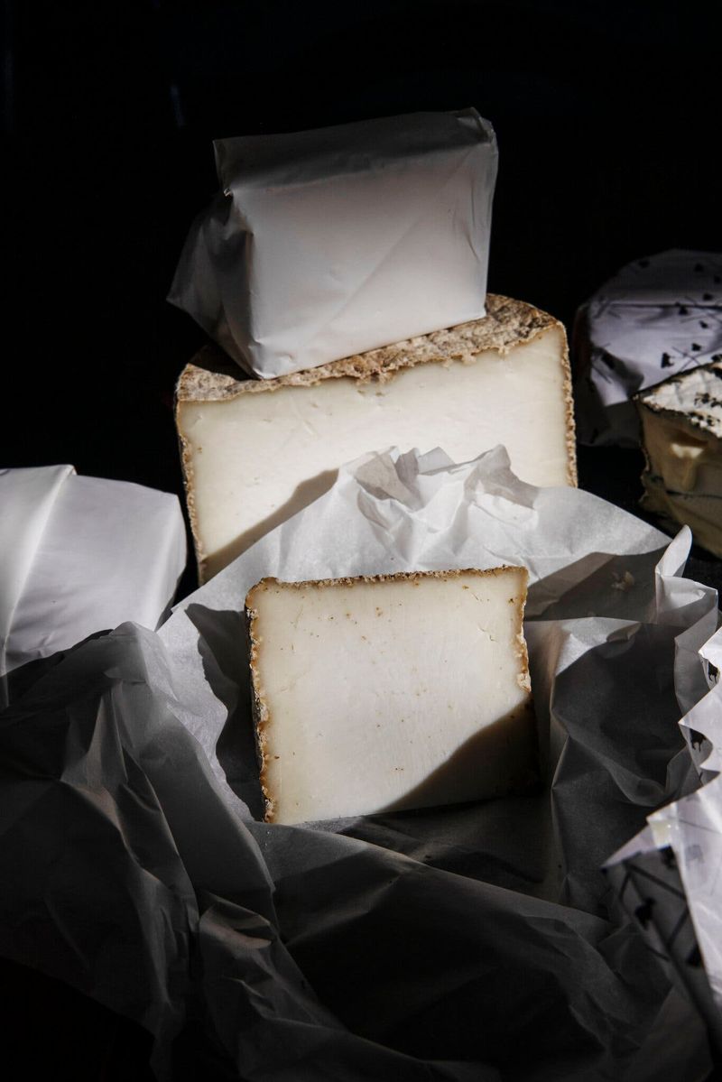 Storing Cheese in Wax Paper Keeps It Fresh