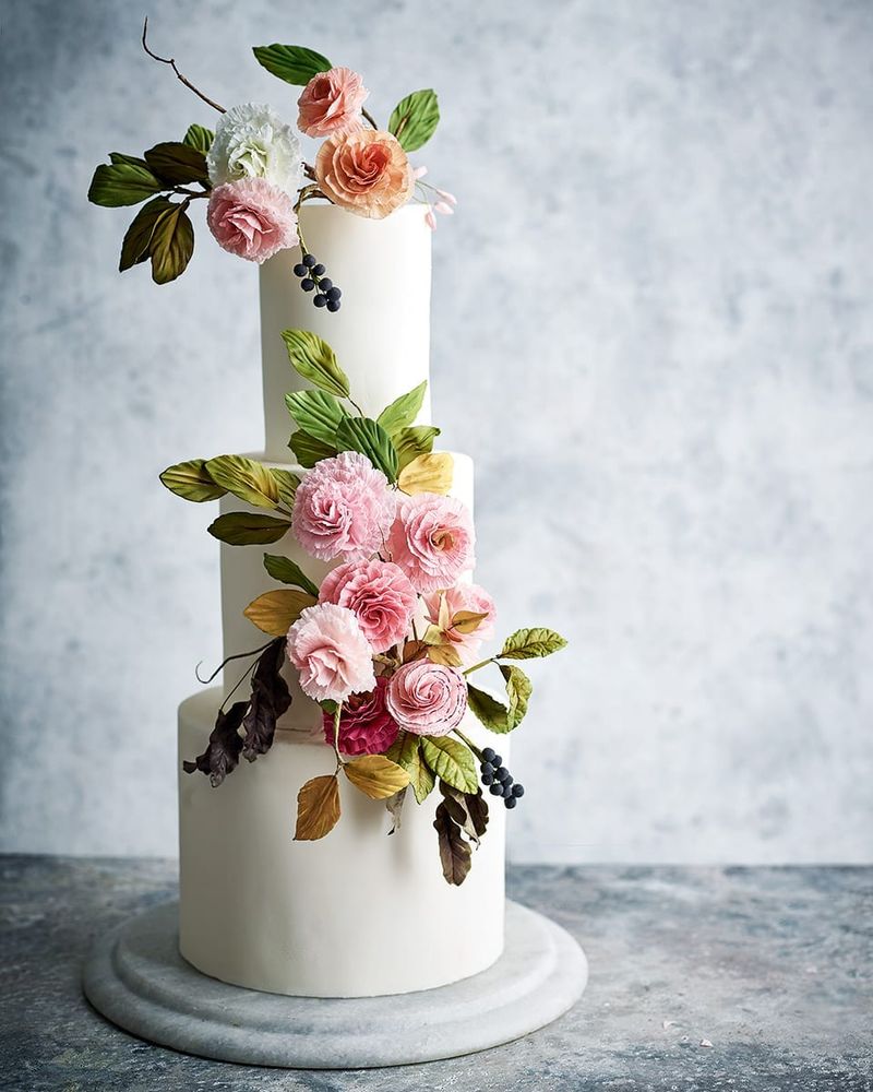 Naked Cake with Intricate Floral Sugar Work