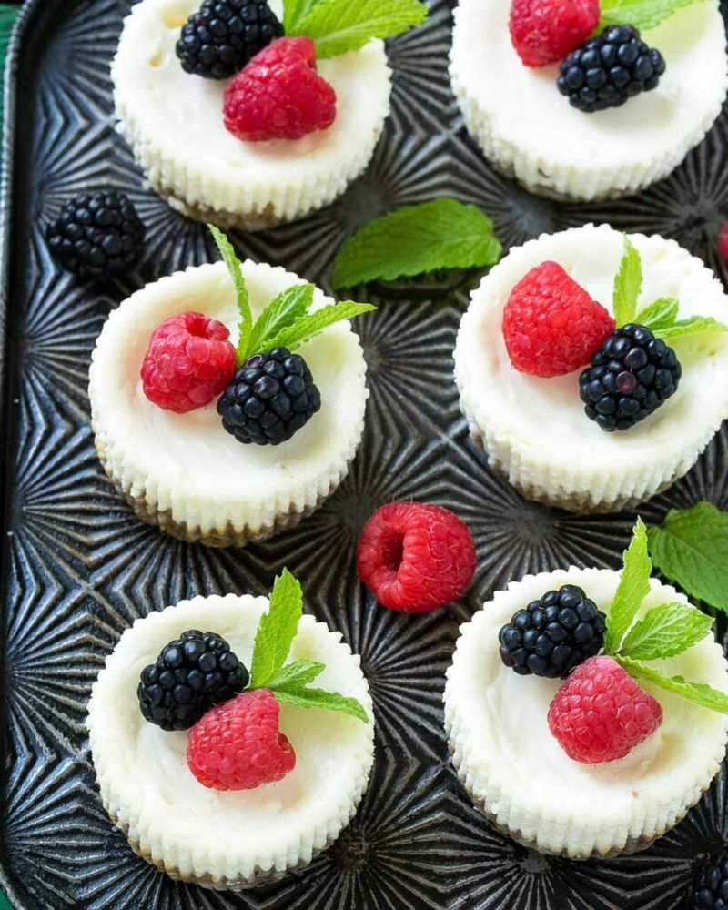 Mini Muffin Tin Cheesecakes