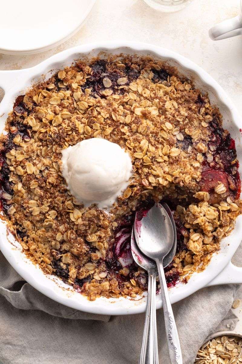 Frozen Fruit Crumble