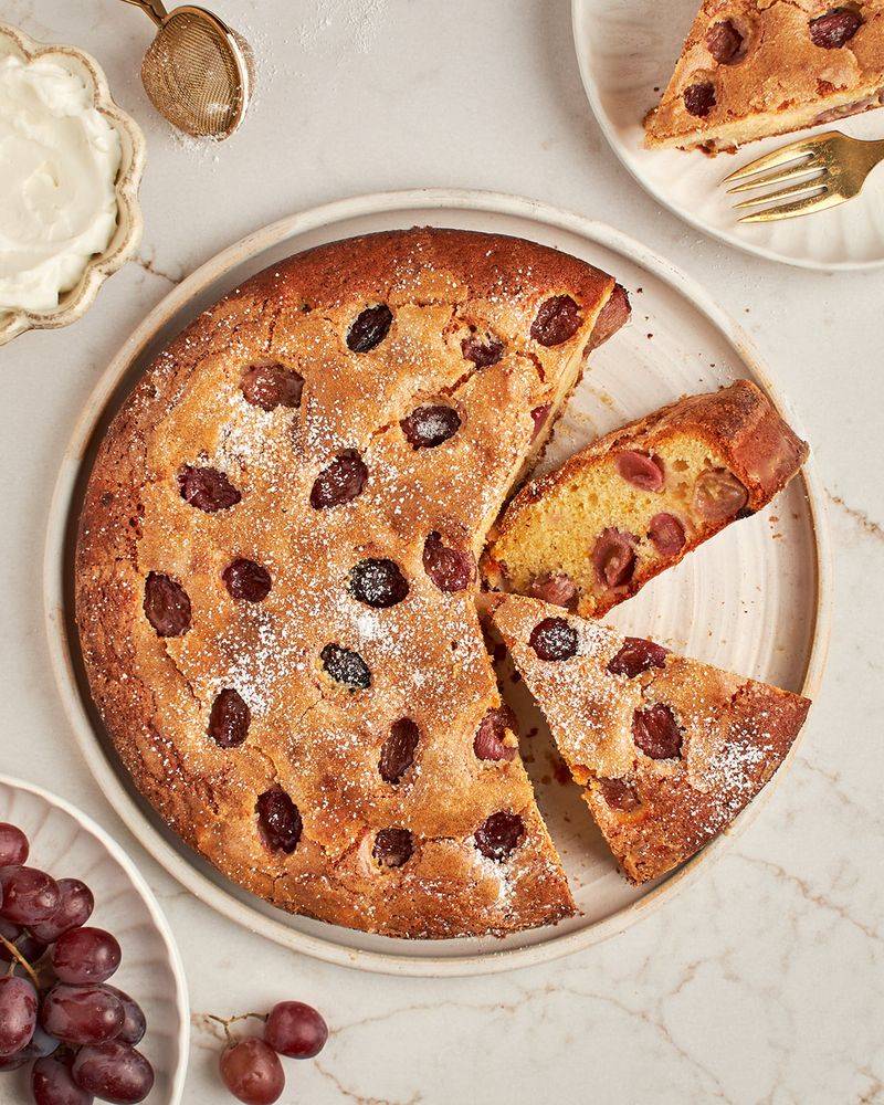 Grape Cake