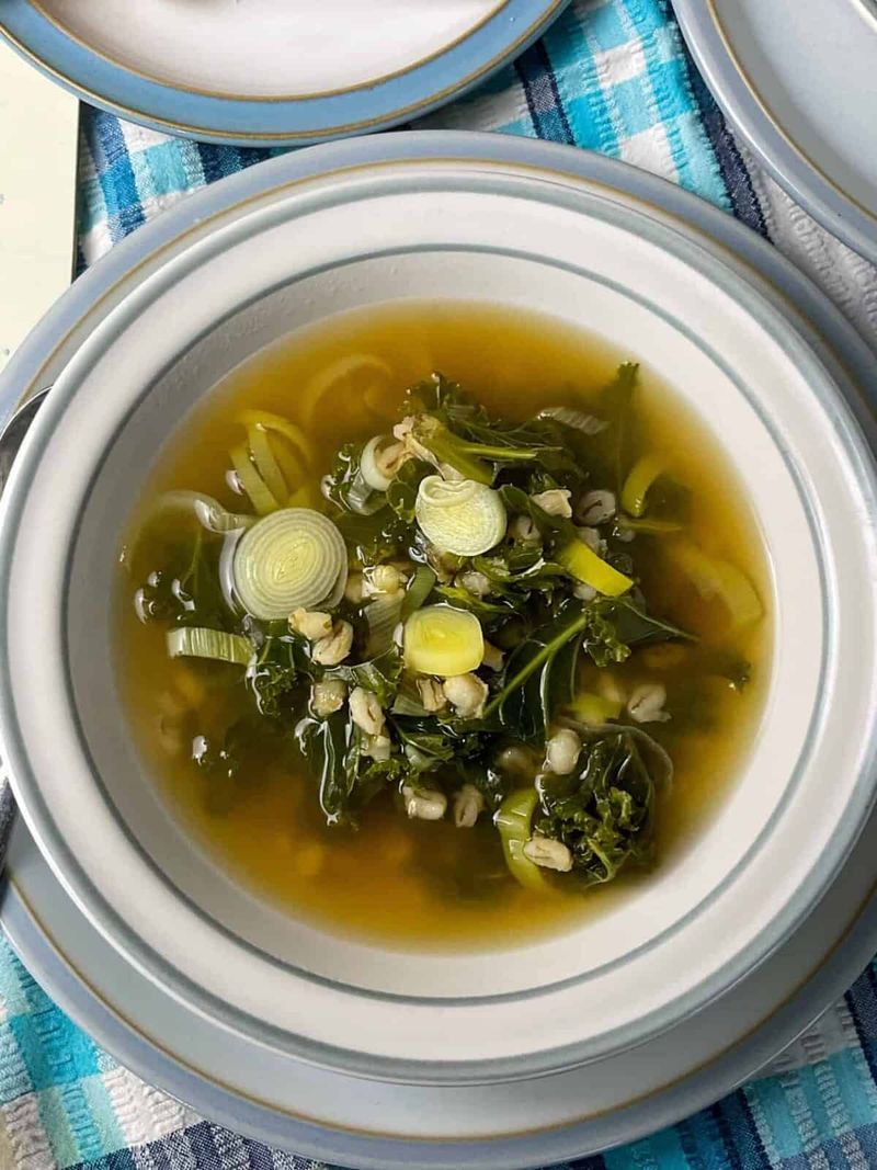 Kail and Oatmeal Soup