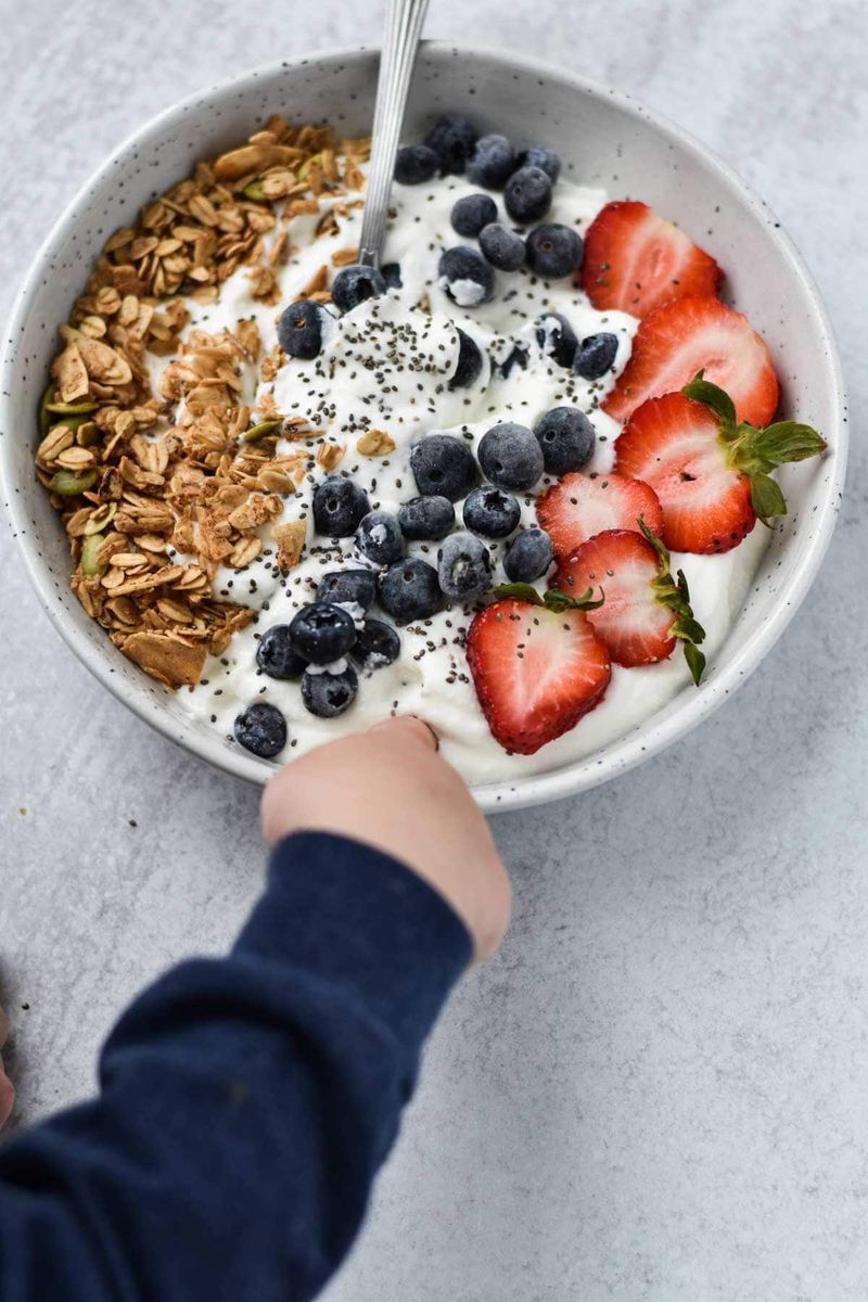 Cottage Cheese with Fresh Fruit and Flaxseed