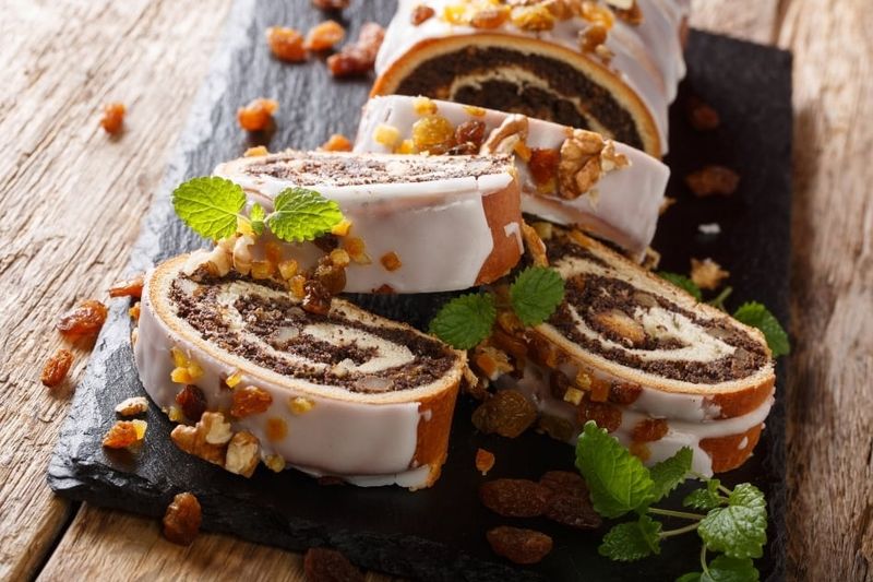 Makowiec (Poppy Seed Roll)