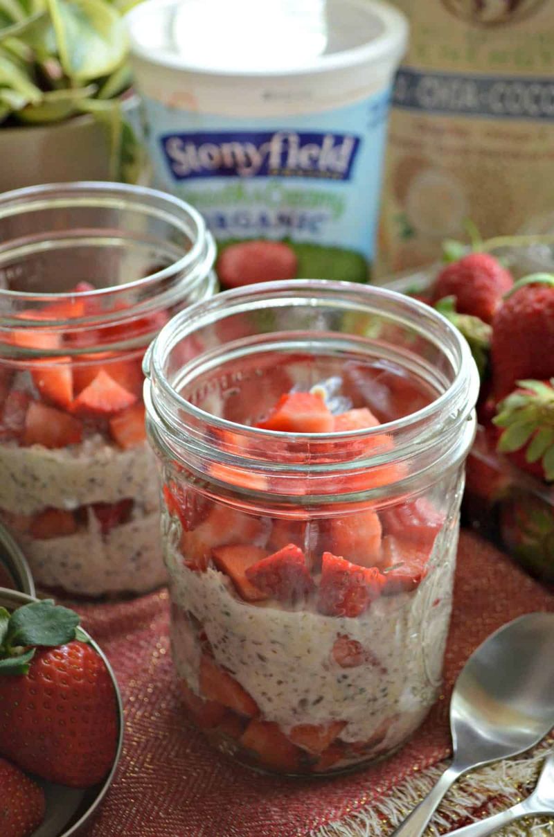 Overnight Oats in a Small Jar