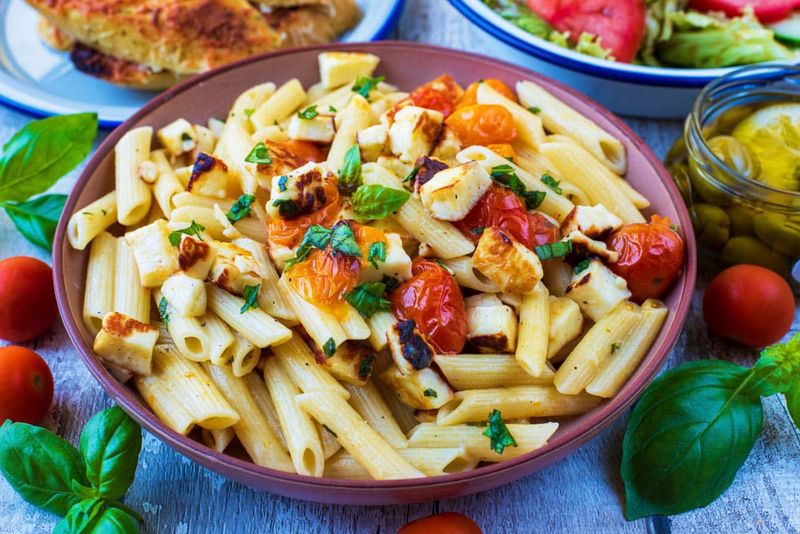 Halloumi Pasta with Sundried Tomatoes
