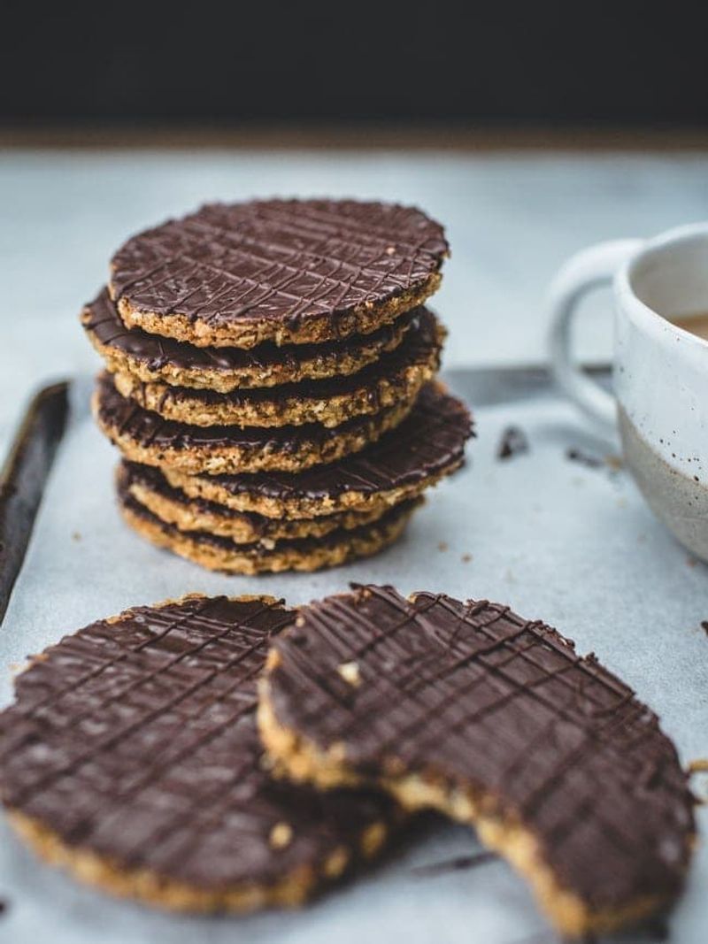Chocolate Hobnob
