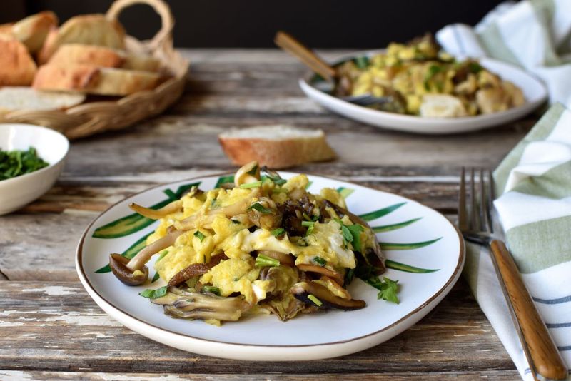 Revuelto de Setas (Scrambled Eggs with Wild Mushrooms)