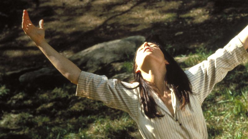 Nell Kellty in Nell (1994)