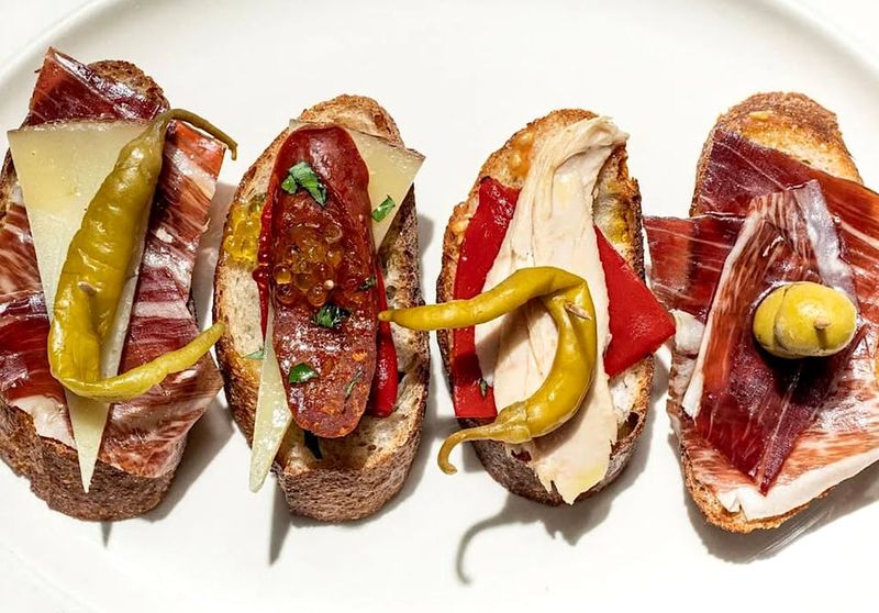Montadito (Spain)