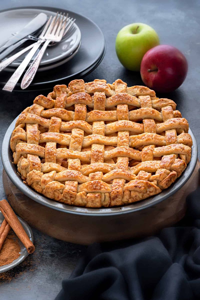 Old-Fashioned Apple Pie