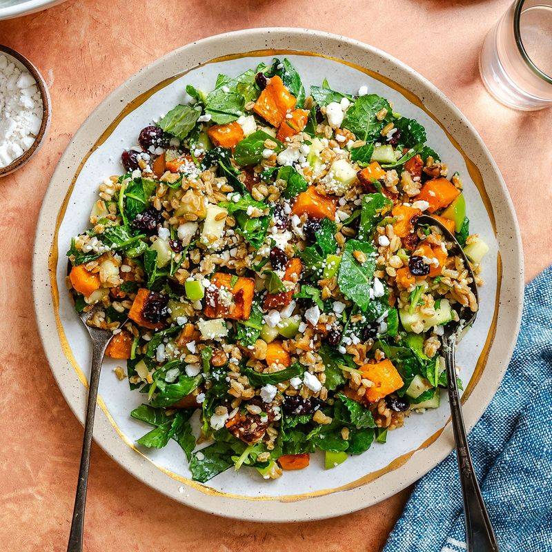 Spinach and Farro Harvest Bowl