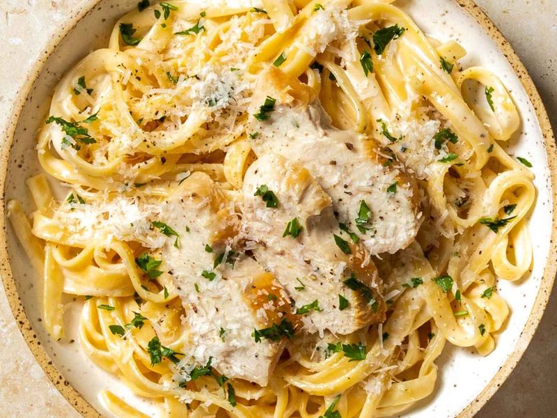 Chicken Alfredo Pasta