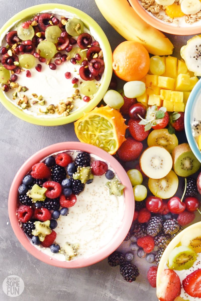 Greek Yogurt with Berries and Honey