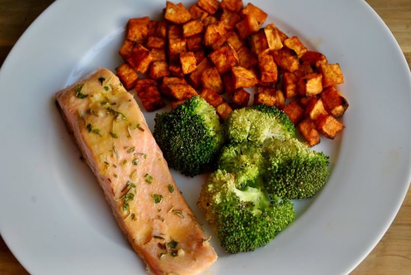Baked Salmon with Sweet Potato and Broccoli