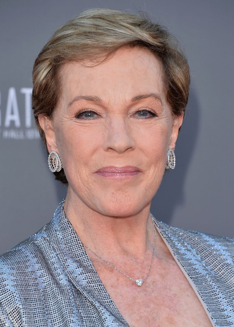 Julie Andrews - Missing a Tony