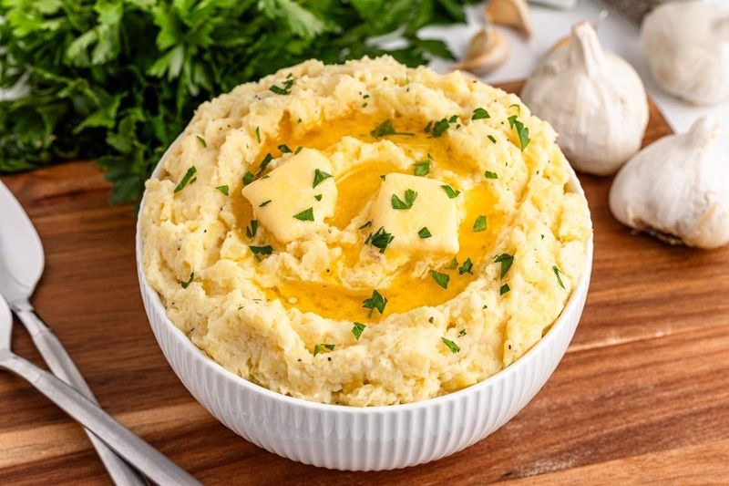 Garlic Butter Mashed Potato Bowl