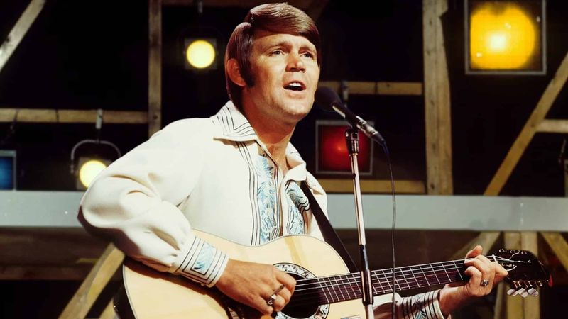 Rhinestone Cowboy - Glen Campbell