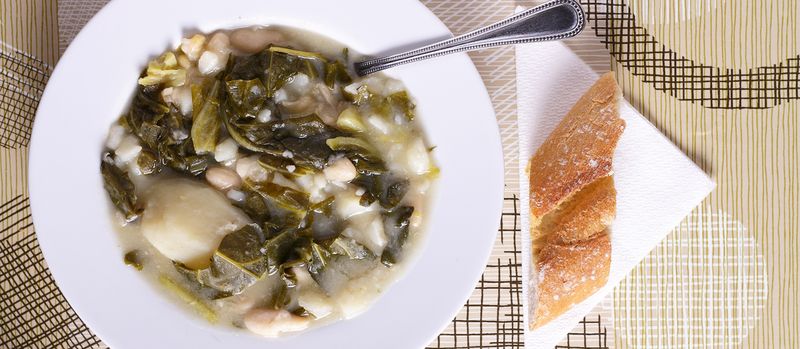 Caldo Gallego