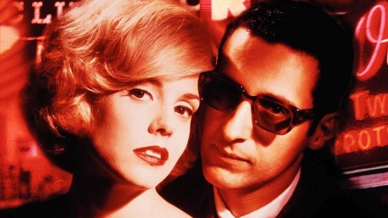 Sam Giancana - John Turturro in Sugartime (1995)