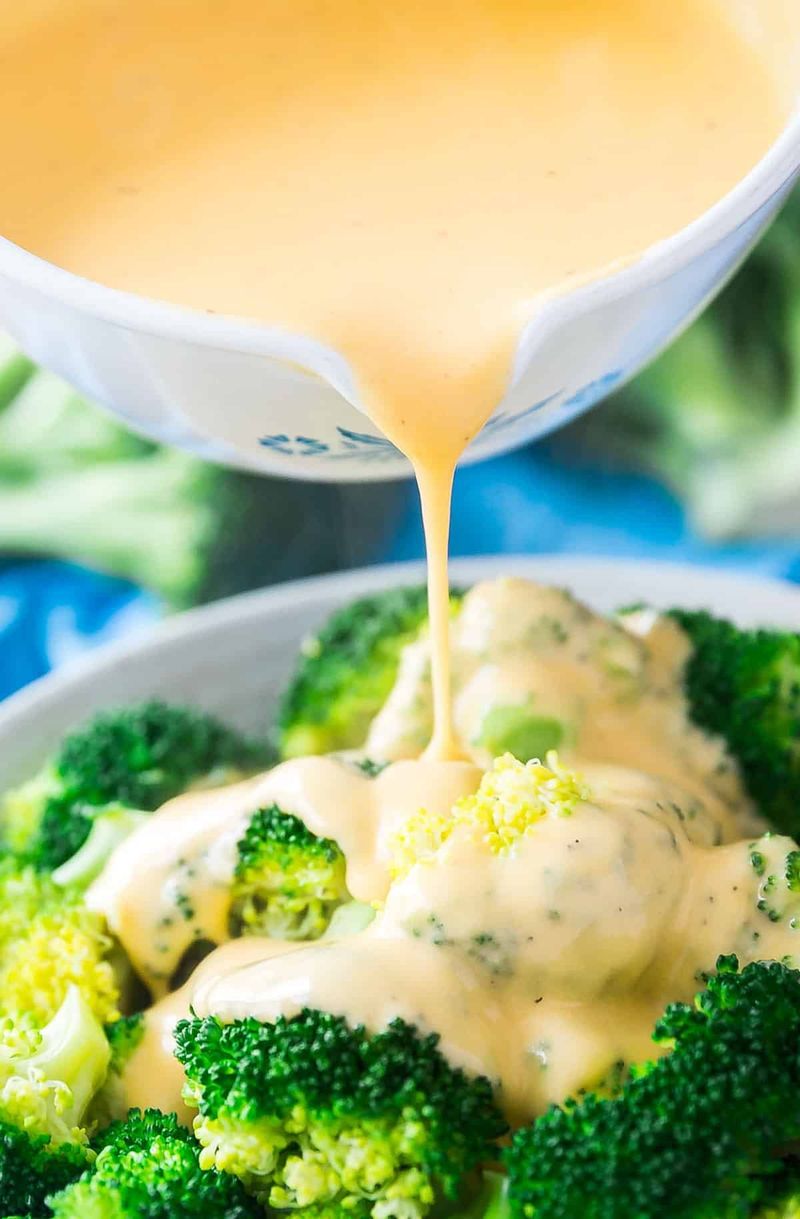 Microwave Steamed Broccoli with Cheese Sauce