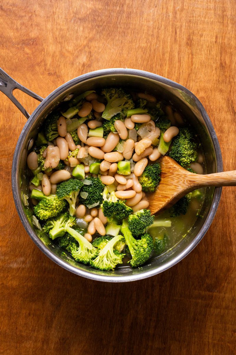 Broccoli and White Bean Soup