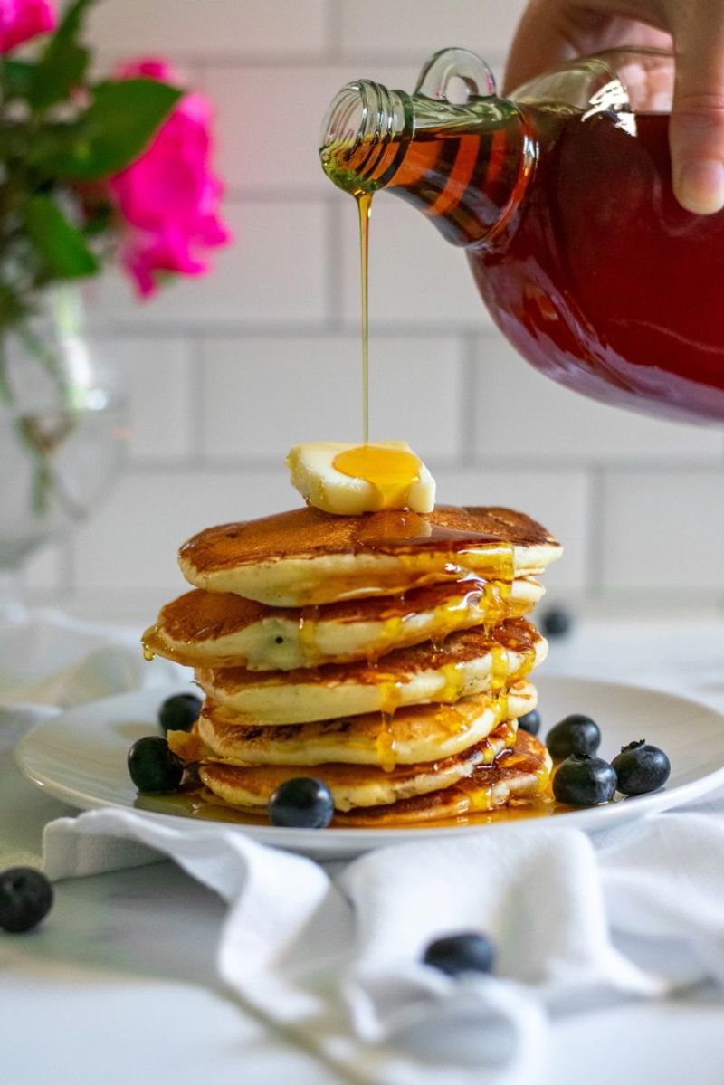 Pancakes with Maple Syrup - USA