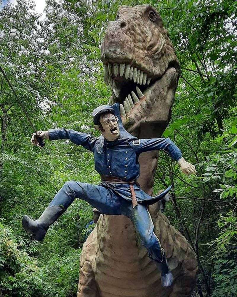 Dinosaur Kingdom II, Natural Bridge