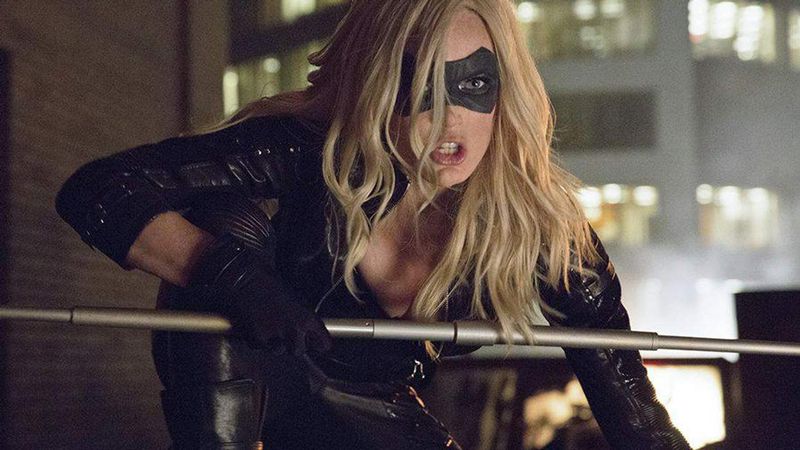 Sara Lance - The Bisexual Legend of the Arrowverse