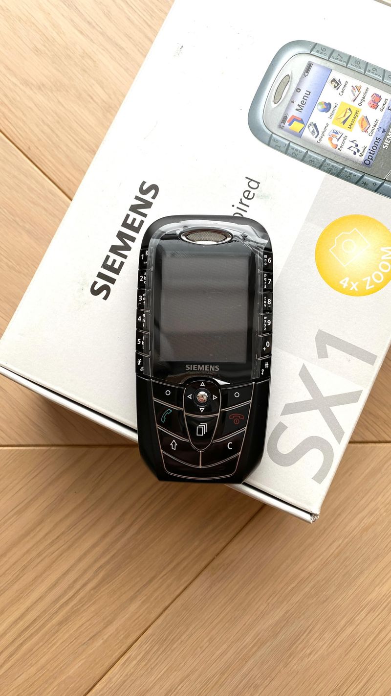 Siemens SX1